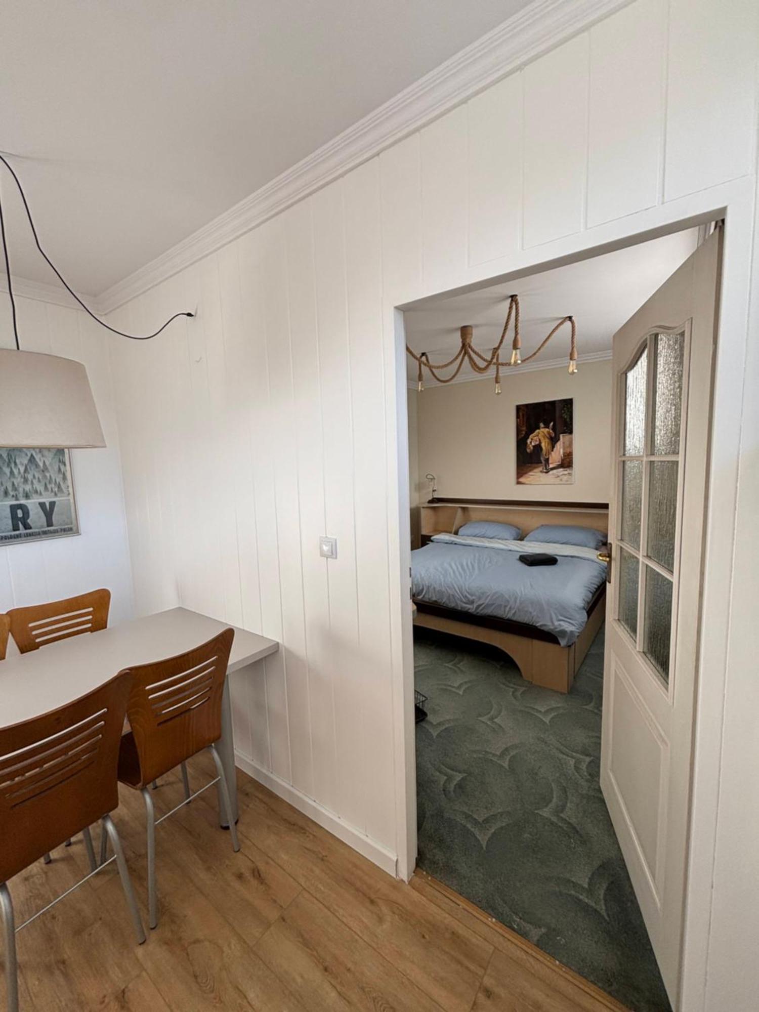 Apartament Z Widokiem Na Rynek Nowy Sącz Extérieur photo